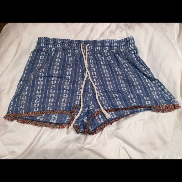 Mossimo Supply Co. Pants - Casual Textured Beach Shorts